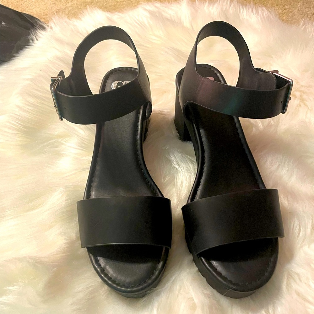 Brand new GB Chucky sandals